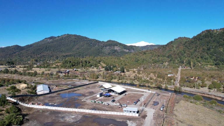 GOBERNADOR RIVAS TERMINA CON ESPERA DE 20 AÑOS E INAUGURA EN MALALCAHUELLO LA NUEVA PLANTA DE TRATAMIENTO DE AGUAS SERVIDAS Y ALCANTARILLADO